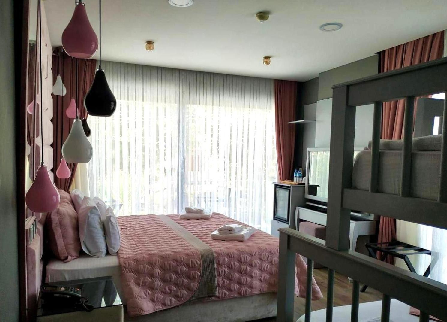 Ferush Boutique Hotel Urla Exteriör bild